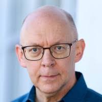 4000+ perfiles de «Weldon»