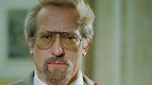 Leclerc rinovon kontratën me Ferrarin