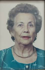 Hoy, 21 de agosto, ha fallecido Flora Godino Sánchez. La familia le  acompañará en el tanatorio de Móstoles. El entierro será el día 22 a las 12  horas. Gracias a todos por