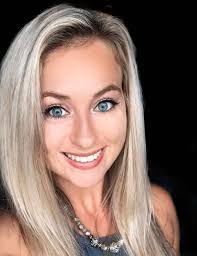 Ashley Epping's Instagram, Twitter & Facebook