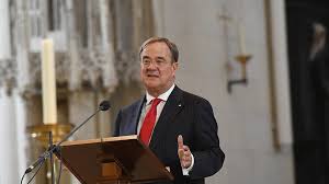 Ist armin laschet jetzt im internen kampf um die kanzlerkandidatur der union bereits angezählt? Laschet Hilft Sein Glaube Bei Schweren Entscheidungen In Corona Zeiten Kirche Leben
