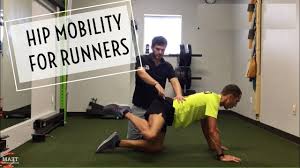 These easy hip exercises will help you strengthen hips for running and avoid injury. Hip Mobility Routine For Runners Youtube