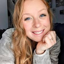 Megan Knecht's Instagram, Twitter & Facebook