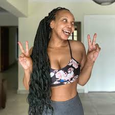 Now actress thembisa mdoda is now also fighting for her life at local hospital. Thembisa Mdoda Flaunts Postpartum Body Wait Was She Pregnant