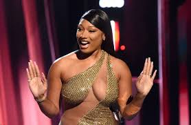 Sexiest pictures of megan thee stallion. Megan Thee Stallion Is The First Female Rapper To Appear On The Cover Of Sports Illustrated