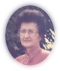 Esther Haas's Instagram, Twitter & Facebook