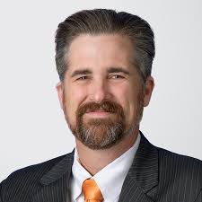 Aaron Flinn's Instagram, Twitter & Facebook