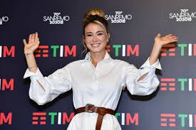 I vestiti di diletta leotta a sanremo 2020 dagli abiti stile principessa firmata etro della prima serata al vestito bianco fausto puglisi della finale, le foto. Diletta Leotta Se Paola Ferrari Mi Conoscesse Cambierebbe Idea Ilgiornale It