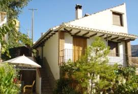 Alojamiento rural cerca de granada, casa rural con piscina, con las instalaciones de un pequeño hotel rural, cafetería y comida casera. 674 Casas Rurales En Granada Casasrurales Net