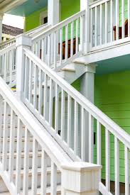 Die standardlänge der treppensprossen beträgt 850mm. Holzgelander Kaufen Innen Und Aussen Balkon Treppe Usw