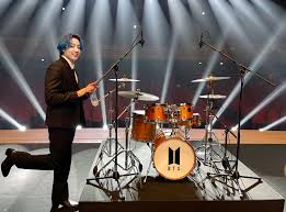 The septet were up for best pop/duo group performance for dynamite against arguably the biggest. L7c8yxk1fnxhnm