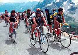 The climb of almost 25 kilometres at 7% has also been called colle dei morti. Tour Ultimate Giro D Italia 2021 Ride International Tours