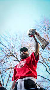 Edelman s incident occurred on the same night he hung out with boston celtics great paul pierce and former pats teammate danny amendola. Official Website Of The New England Patriots