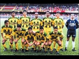 Su padre jorge hacha bermúdez que también fue futbolista profesional jugó para el deportes quindio desde 1967 hasta 1983, donde llegó a disputar 608 partidos con dicha institución, convirtiéndose así en el jugador con mayor cantidad de partidos en la historia del equipo, además de anotar 14 goles. Futbol De Colombia Cali Vs Atletico Bucaramanga Copa Mustang 1996 97 Youtube