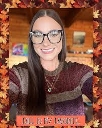 Michelle Mclain's Instagram, Twitter & Facebook