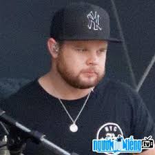 Drum artist Ben Jolliffe profile: Age/ Email/ Phone and Zodiac sign