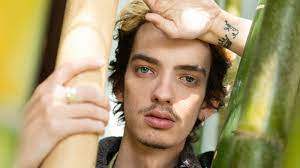 Kodi Smit Mcphee A Star Of X Men Dark Phoenix Has Real Life Battles The New York Times