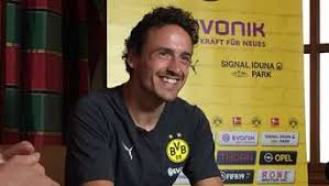 This page is so that people can easily follow my families journey as my husband and i hope and pray. Die Zwei Seiten Von Borussia Dortmunds Neuzugang Thomas Delaney Auf Dem Platz Leidenschaftlich Und Aggressiv Daneben Ruhig Und Langweilig Bvb 09
