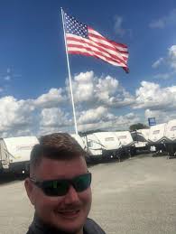 Tim Sexton Sells RVs