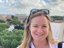 Carole Metzger's Instagram, Twitter & Facebook