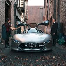 Bruce Wayne In Justice League Mercedes Benz Amg Justice League Mercedes Benz