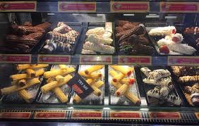 Welcome to paradise in spanish is bienvenidos al paraíso. Fresh Original Hot Churros Picture Of Spanish Doughnuts Surfers Paradise Tripadvisor