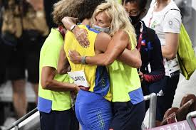 The diamond league is an annual series of elite track and field athletic competitions comprising fourteen of the best invitational athletics meetings. 9snd Tgcjemkam