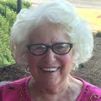 Leah Paden's Instagram, Twitter & Facebook