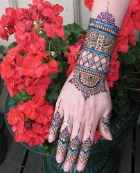 Glitter Henna Bridal Mehndi Glitter Henna Tattoo Designs And Meanings Henna Hand Tattoo