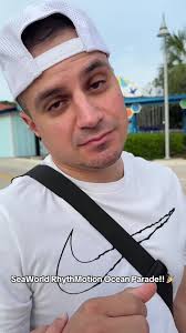 Rhythm of The Reef Parade Seaworld San Diego