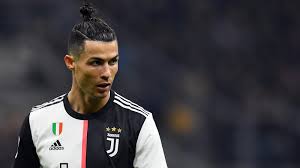 Cristiano ronaldo играет с 2018 в ювентус (юве). Perehod Ronaldu V Pszh V Konce Sezona Budet Zaviset Ot Vystupleniya V Lch Sluhi O Nem Pugayut Bolelshikov Yuventusa Turinskaya Starushka Blogi Sports Ru