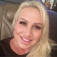 30+ "Bianca Warren" profiles