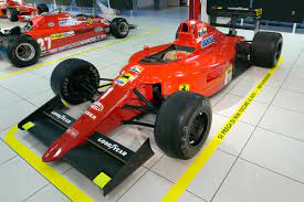 Length 4460mm, width 2130mm, wheelbase 2855mm. Ferrari 641 Wikipedia