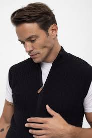 Felix Hardy SLEEVELESS