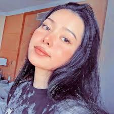 The Filipino-American Bella Poarch.