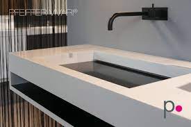 Individueller Waschtisch Interior Schwarz Und Weiss Rinnenwaschtisch Waschtisch Waschbecken Nasszelle