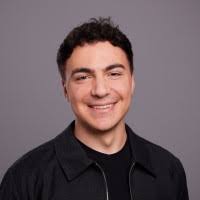 10500+ "Mosca" profiles