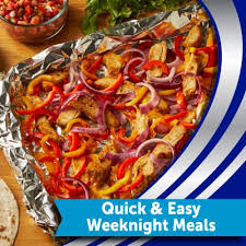 Save when you order reynolds wrap aluminum foil 12 inch wide and thousands of other foods from giant online. Reynolds Wrap Aluminum Foil 30 Sq Ft King Soopers
