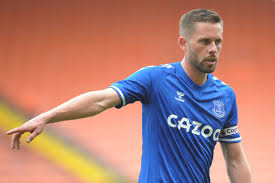 He completed his internal medicine residency from the university of iowa and cardiology fellowship from the university of minnesota. Mls Side Dc United Are Interested In Everton S Gylfi Sigurdsson Royal Blue Mersey