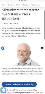 Lärarnas aprilskämt fick eleverna att stå i hjärtformation och titta upp på himlen. 8g3u1swnvaihlm