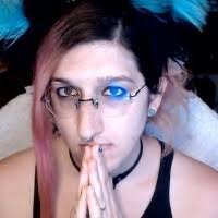 Jess Fournier's Instagram, Twitter & Facebook