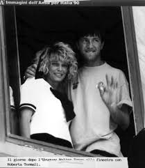 Figlia unica di genitori medici, è nata il 1 novembre 1981 ed è di origini rumene. Elvira Carfagna Walter Zenga Il Matrimonio Del Figlio Di Zenga A Palermo Le Foto Walter Si E Sposato Tre Volte La Prima Con Elvira Carfagna Da Cui Ha Avuto Jacopo