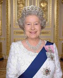 Lo scorso anno, la regina elisabetta aveva deciso di fare una cosa mai la regina elisabetta risponde a harry e meghan: Regina Elisabetta Mancano Le Foto Di Harry E Meghan