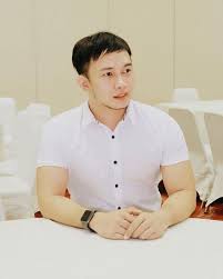Short hair was fairly popular throughout the 60s, but the 70s and 80s favored different hairstyles. 7 Impressive Short Hairstyles For Asian Men Cool Men S Hair