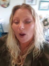 Elisha Howard's Instagram, Twitter & Facebook