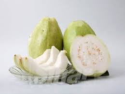 Ternyata manfaat daun jambu biji bukan hanya untuk tubuh, namun juga untuk merawat rambut. Beri Pulangan Tinggi Kepada Kesihatan