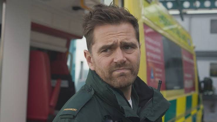 Casualty's Iain Dean star teases dark times ahead following mental health  battle | TV & Radio | Showbiz & TV | Express.co.uk