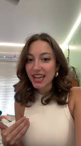 Megan Tracey's Instagram, Twitter & Facebook