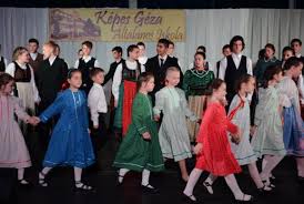 Képes géza általános iskola táncgála 2018 keringő. Nebulo A Kepes Geza Altalanos Iskola Diakonkormanyzatanak Lapja 2014 3 Szam Pdf Ingyenes Letoltes