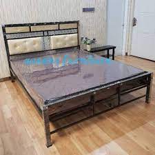 Sejatinya desain tempat tidur besi minimalis terbaru dipilih oleh kebanyakan orang untuk dijadikan sebagai rancangan tempat hunian karena menurut beberapa pendapat tentang kamar minimalis yang menampilkan kesan rapi serta teratur. Desain Tempat Tidur Besi Bengkel Las Listrik Bekasi 083872252188